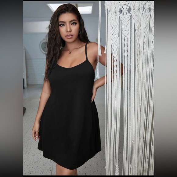 New Inventory 🌺Plus Lace Panel Cami Nightdress🌺 - Picture 4 of 4